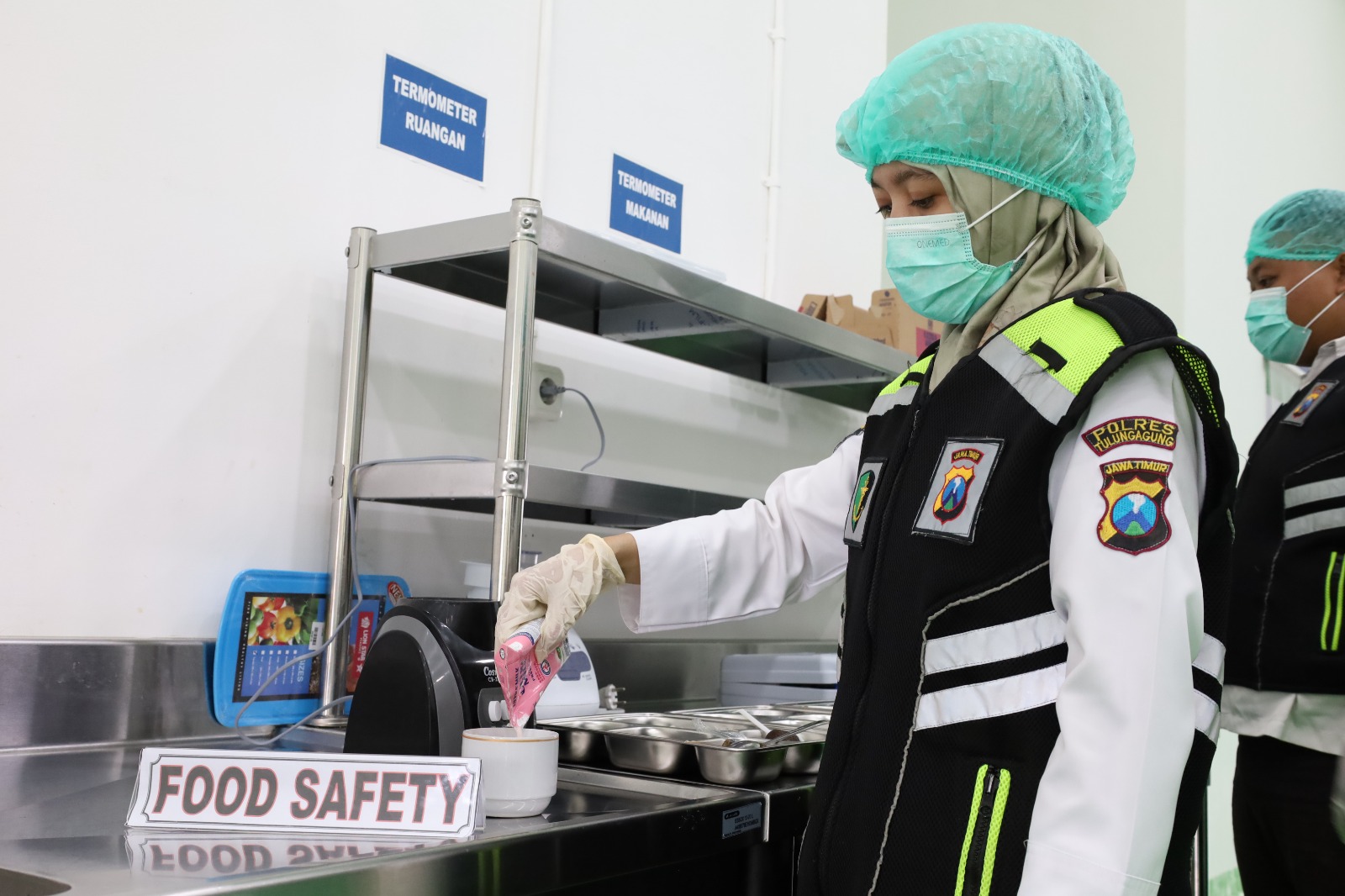 SPPG Polres Tulungagung Raih Sertifikat SLHS Pertama di Kabupaten Tulungagung