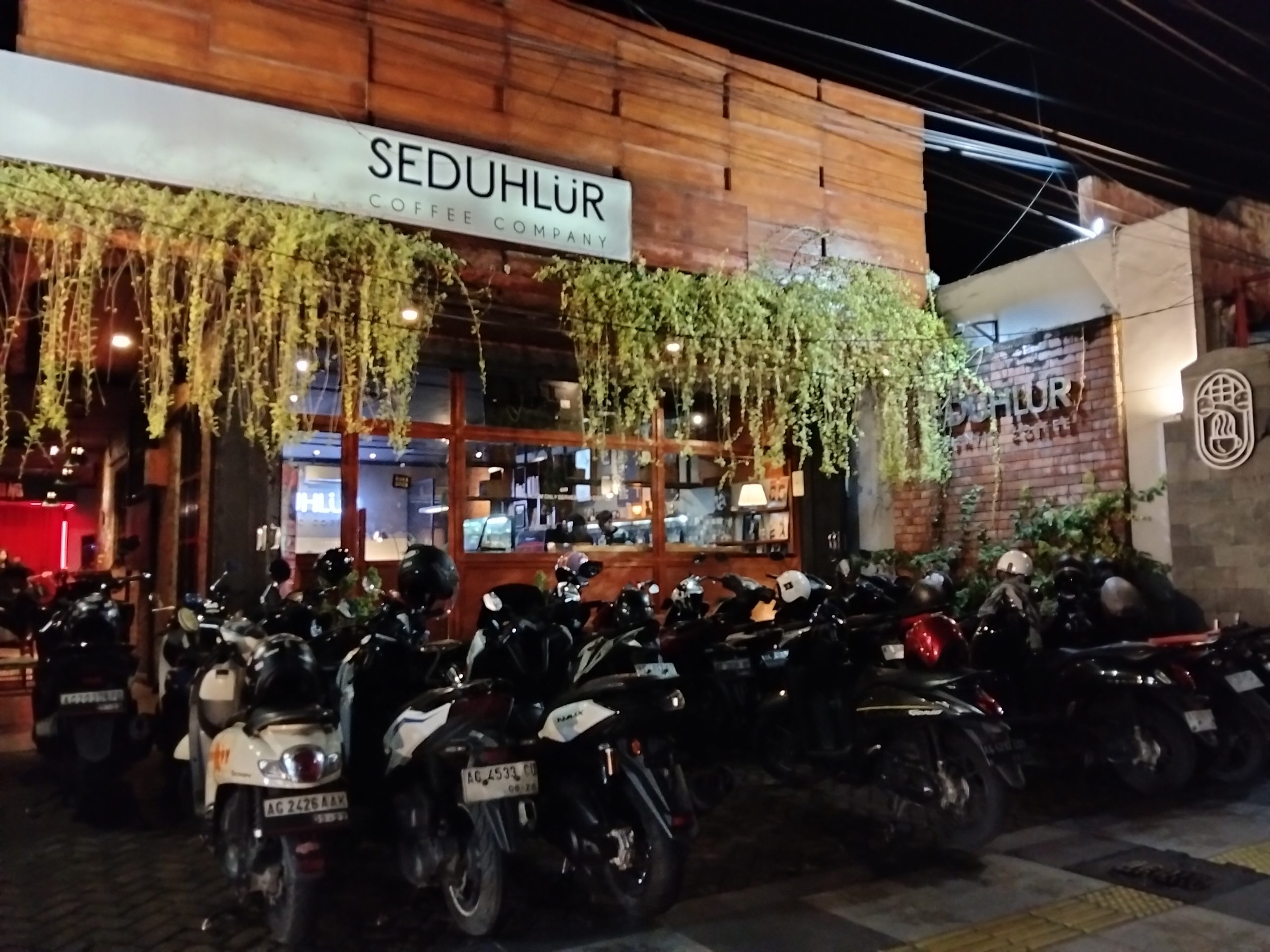 Seduhlur Coffee, Perpaduan Harmoni Jazz dan Kopi Spesialti di Kediri