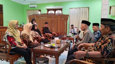 KPU Kediri Lakukan Verifikasi Data Pemilih Santri di Ponpes Wali Barokah