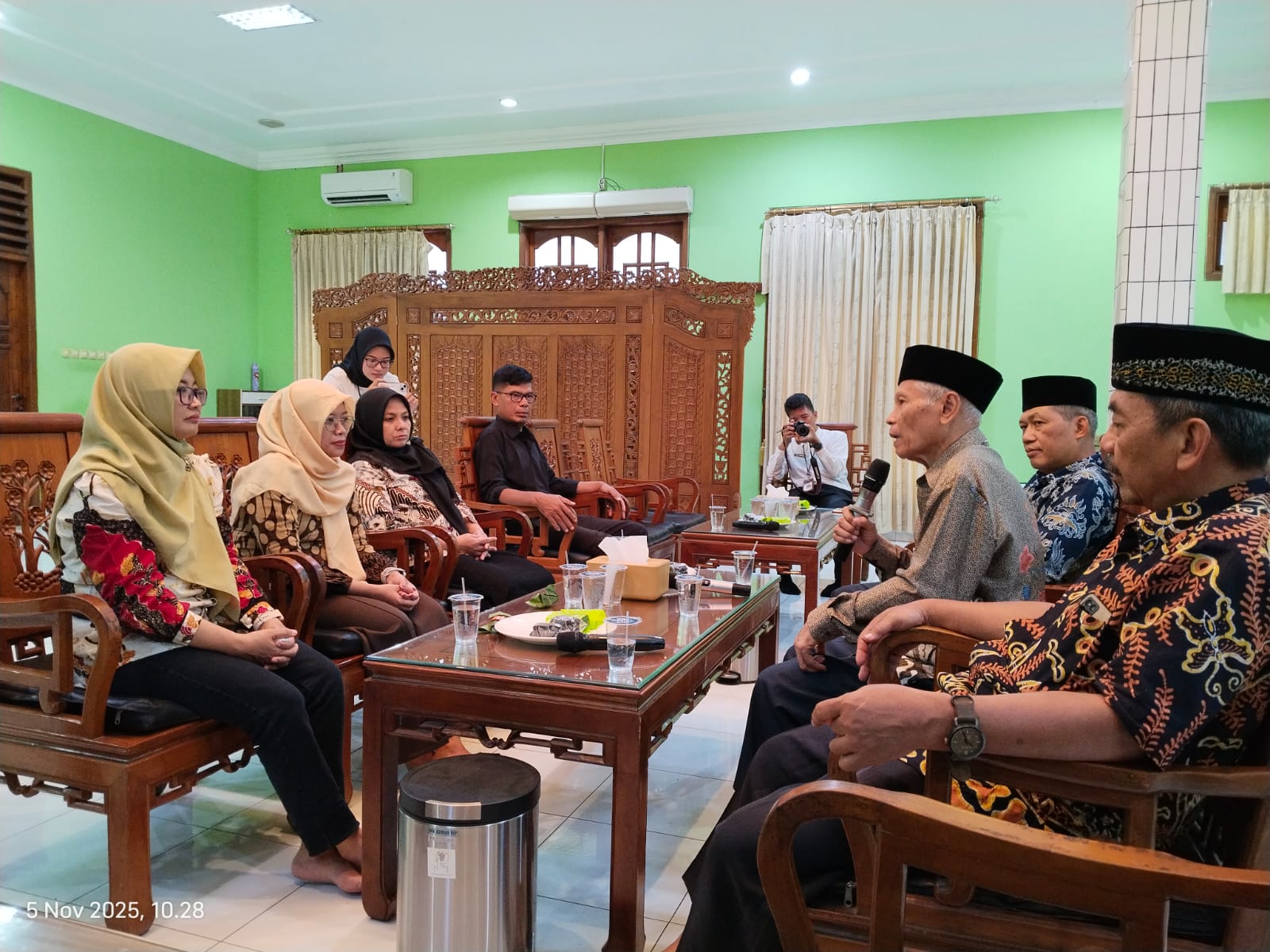 KPU Kediri Lakukan Verifikasi Data Pemilih Santri di Ponpes Wali Barokah