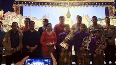 Pentas Wayang Anak Ramaikan Peringatan Hari Wayang Sedunia ke-10 di Rumah Budaya Kediri