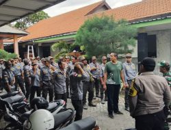Puluhan Linmas di  Kelurahan Kaliombo Digembleng Perkuat Kamtibmas
