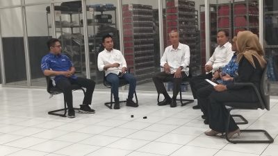 Acara tersebut dihadiri oleh berbagai pihak terkait, antara lain Aiptu Bagus Lukman (Kanit Pidsus Polres Kediri Kota), Muhammad Ridwan (Kepala Disperindag Kota Kediri), Mulyono (Kepala UPT Perlindungan Konsumen Disperindag Provinsi Jawa Timur), Anwar Hidayat (Sales Brand Manager Pertamina Cabang Kediri), serta Chusnul Mubarok (Kepala Cabang Mataram Sakti Yamaha Mrican). Sejumlah konsumen dan komunitas otomotif juga turut hadir.