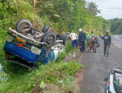 Tak Kuat Menanjak, Truk Tangki BBM Terguling di JLS Dekat Pantai Gemah, Sopir Menghilang