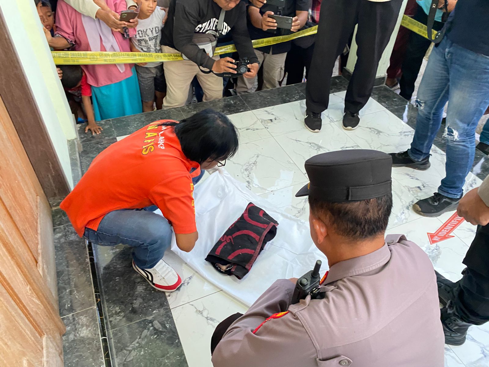 Mayat Bayi Ditemukan di Depan Panti Asuhan NU, Warga Sempat Mengira Boneka