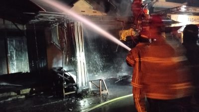 Kebakaran Hebat Lalap Madura Mart di Pasar Jabang, Diduga Berawal dari Percikan Pom Mini