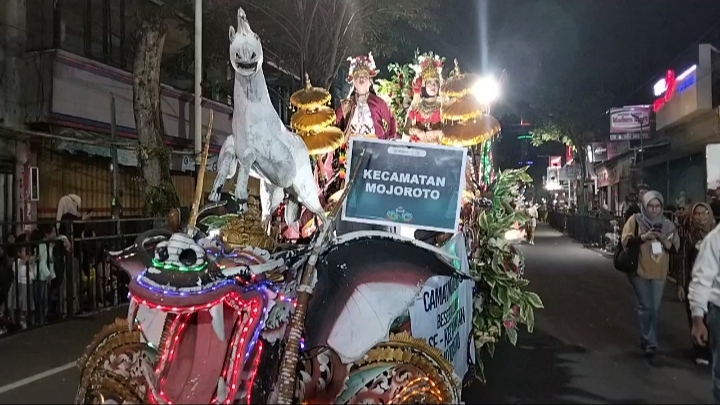 DNC 2025 “GLOW GREEN” Suguhkan Pertunjukan Megah, Mojoroto Bawa Warisan Lokal ke Panggung Dunia