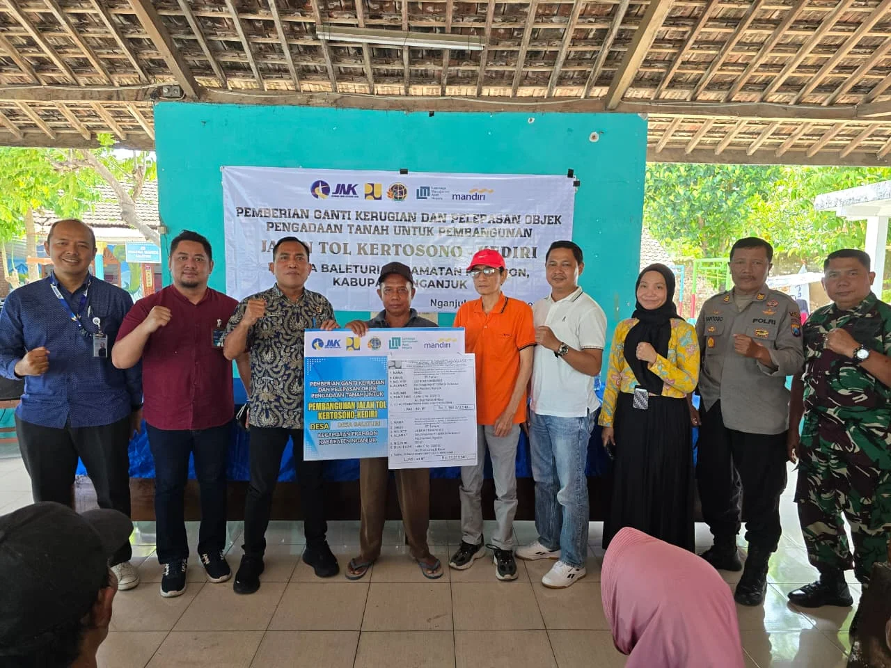 Warga Baleturi Terima Kompensasi Lahan untuk Proyek Tol Kertosono–Kediri