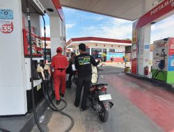 Warga Kediri Was-Was Isi BBM, SPBU Pastikan Pasokan Aman