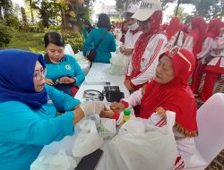 Dinkes Kota Kediri Gelar Pemeriksaan Kesehatan Gratis dan Senam Jantung Sehat Bersama YJI