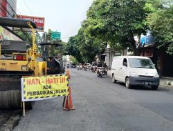 Pengaspalan Bertahap di Jalan Letjend Suprapto, Pengendara Diimbau Waspada Perbedaan Tinggi Jalan