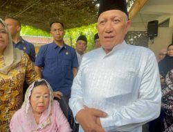 Tiga Generasi Pahlawan Nasional dari Tebuireng, Gus Kikin : Ini Amanah Besar, Bukan Sekadar Penghargaan