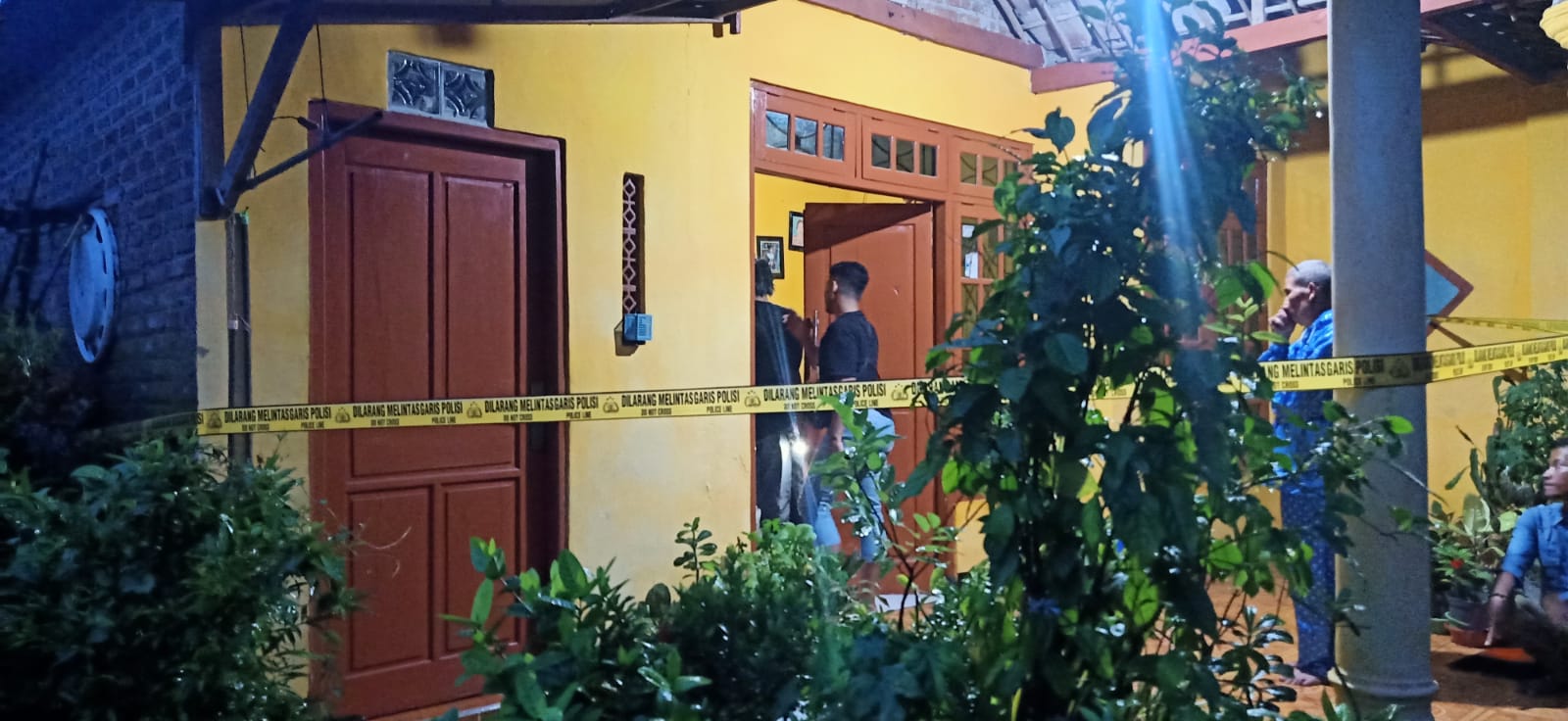 Ibu Rumah Tangga di Jombang Ditemukan Membusuk di Dalam Rumah, Polisi Telusuri Penyebab Kematian