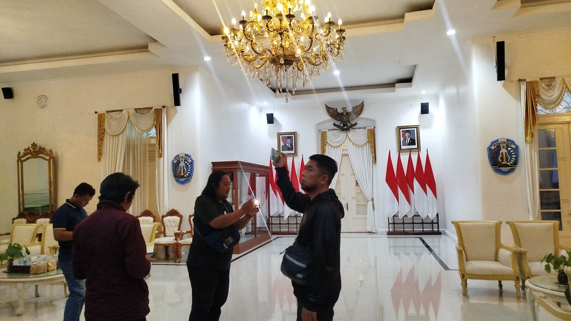 Rumah Dinas Bupati Ponorogo Terlihat Sepi Usai Kabar OTT oleh KPK