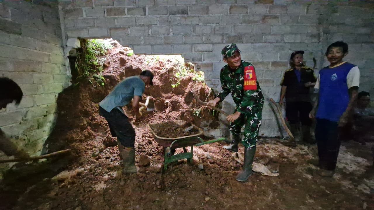 Tebing Longsor di Banaran Pulung Ponorogo, Satu Rumah Warga Alami Kerusakan