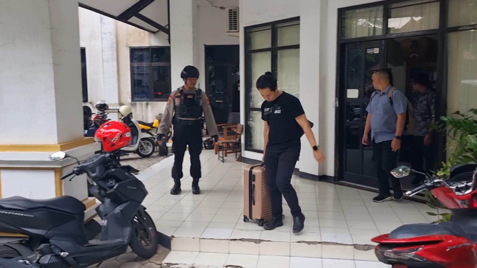 KPK Sasar 13 Titik di Ponorogo, Dalami Dugaan Suap Jabatan hingga Korupsi Proyek MRMP