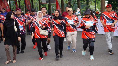Wakil Bupati Kediri Lepas Peserta Kediri Merdeka Run 2025