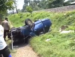 Mobil Tersambar KA Mutiara Timur di Pasuruan, Empat Orang Satu Keluarga Tewas di Lokasi