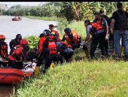 Kota Kediri Siaga Banjir 2025, Wali Kota Pimpin Apel dan Simulasi Penyelamatan di Brantas