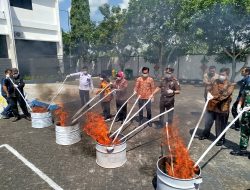 Kejari Ponorogo Musnahkan Ribuan Barang Bukti Berbagai Kasus, dari Handphone hingga Bahan Peledak