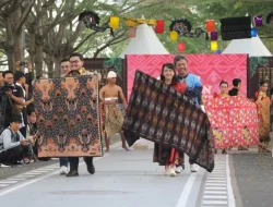 Dua Profesor Budaya Jerman Akan Teliti Batik Kabupaten Kediri