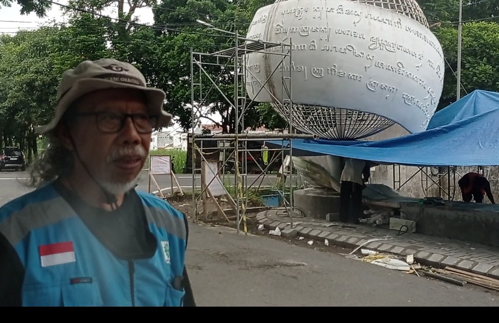 Filosofi Bumi Panjalu Diabadikan dalam Instalasi Bola Dunia di Taman Pedestrian SLG