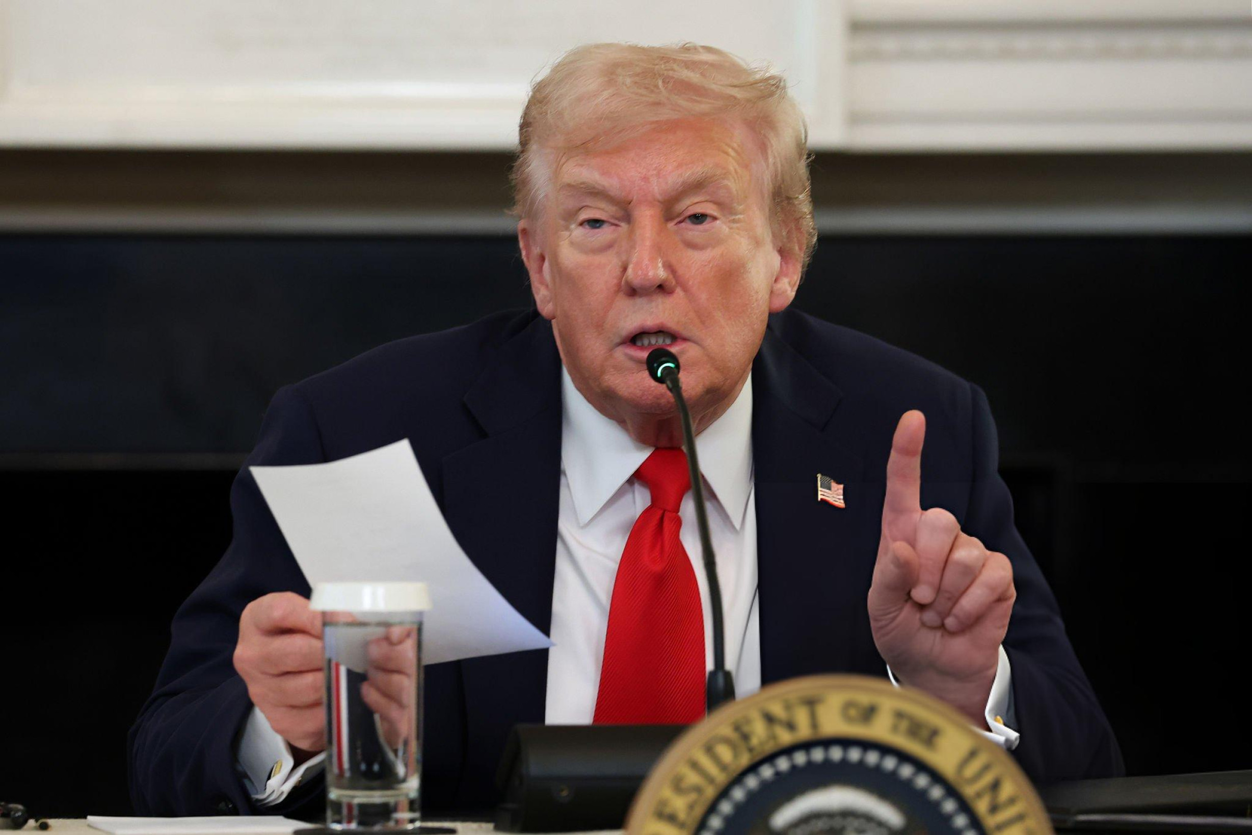 Trump Geram atas Kemenangan Zohran Mamdani, Ancam Hentikan Dana Federal untuk New York