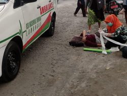 Dua Motor Bertabrakan di Kalikapas Lamongan, Tiga Orang Alami Luka Ringan