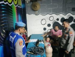 Razia Pekat Polsek Sukodadi, Kafe di Plumpang Diduga Edarkan Miras, Puluhan Liter Tuak Diamankan