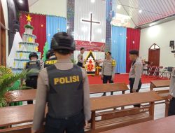 Polres Lamongan Pastikan Keamanan Ibadah Natal Jemaat Ibu-Ibu di GKJW