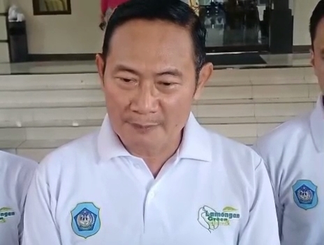 Ornamen Gapura Paduraksa Pemkab Lamongan Ambruk, Pak Yes Perintahkan Evaluasi Menyeluruh