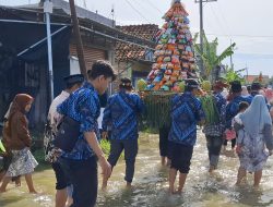 Banjir Tak Surutkan Semangat, Sedekah Bumi Dusun Kudu Lamongan Tetap Meriah