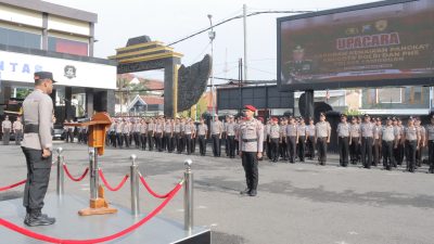 Momen Akhir Tahun, 92 Personel Polres Lamongan Naik Pangkat