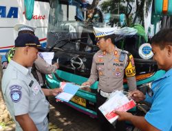 Puluhan Bus Wisata di Kota Batu Jalani Ramp Check Demi Keamanan Nataru