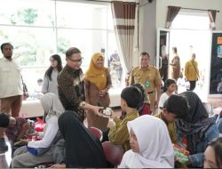 Cegah Anak Putus Sekolah, Kadindik Jatim Pantau Penyaluran Bantuan Pendidikan di Malang