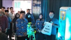 ATM Beras MAPAN Resmi Mengalir di Semampir 107 Warga Terima Hak Perdana