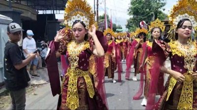 Karnaval Budaya  Kelurahan Tosaren Semarakkan Hari Pahlawan, Barongsai hingga Jaranan Lambangkan Keberagaman