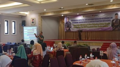 Danramil 02/Pesantren Tanamkan Wasbang ke LKK Singonegaran: Teguhkan Persatuan, Tolak Adu Domba