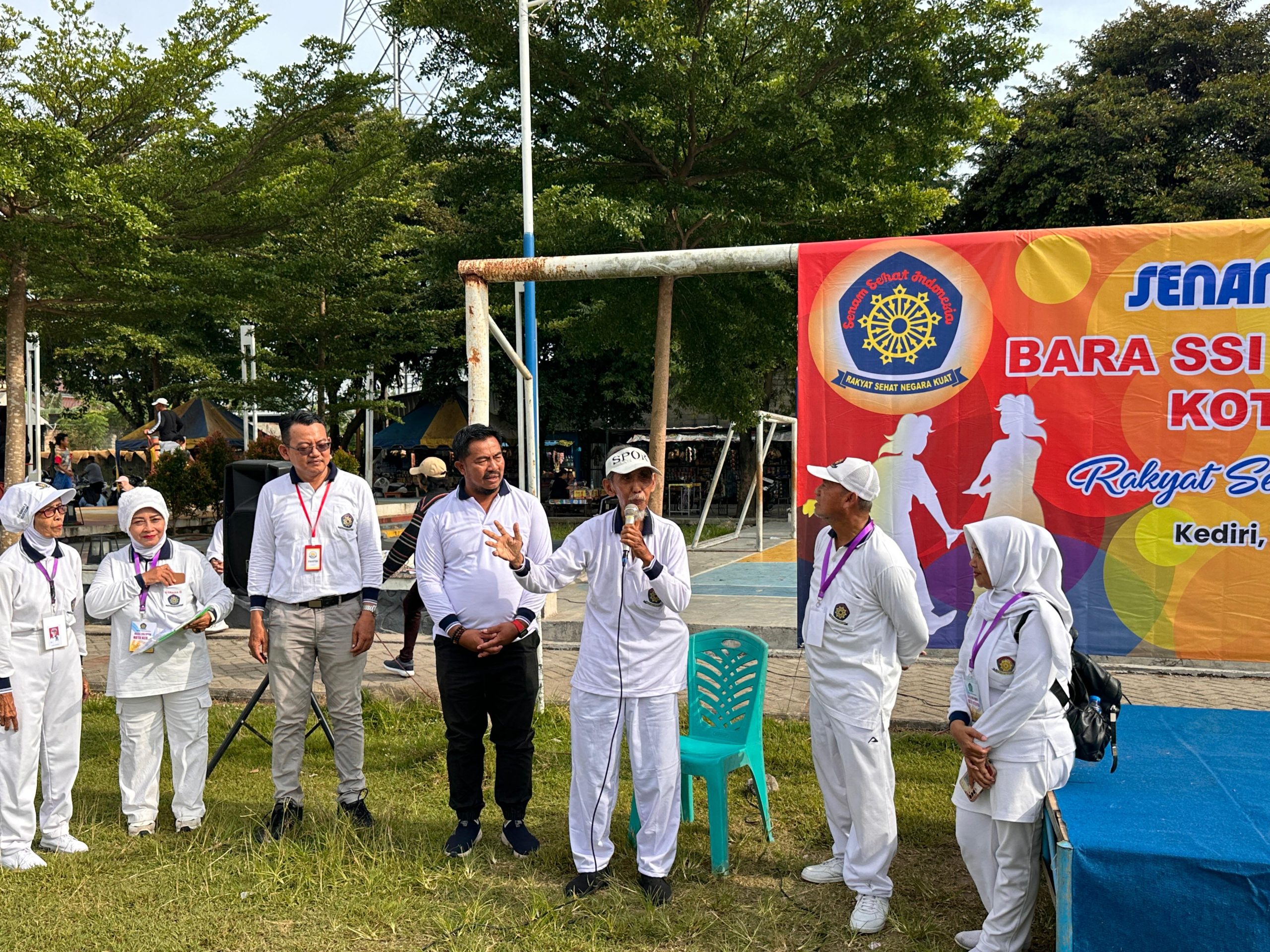Ratusan Lansia Kota Kediri Ramaikan Senam Sehat Indonesia di Banaran, Olahraga Jadi Sarana Kebugaran dan Silaturahmi