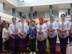 Peringatan Hari Ibu 2025, Prosesi “Kediri Ngunduh Mantu” Satukan 44 Pasang Pengantin
