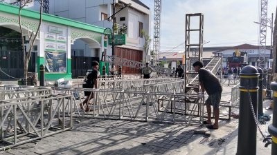 Panggung Rijing Tiba Dini Hari, Persiapan Peresmian