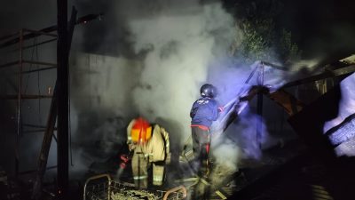 Diduga Korsleting Listrik, Kandang Bebek di Srengat Blitar Ludes Terbakar, Sempat Terdengar Ledakan