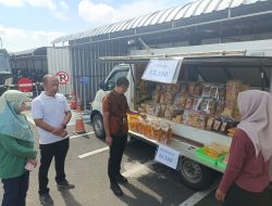 Gerakan Pangan Murah Jelang Nataru yang Digelar Kejari Kabupaten Kediri Diserbu Warga, Ini Infonya