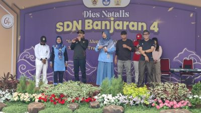 Kepala Dinas Pendidikan Hadiri Dies Natalis ke-64 SDN Banjaran 4 Kota Kediri