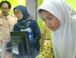 Penelitian ECOTON Ungkap Kandungan Mikroplastik dalam Air Hujan di Jombang