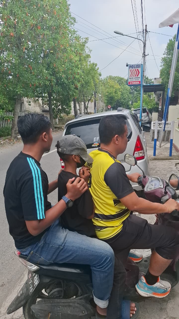 Aksi Curi Motor Terekam CCTV, Pelakunya Bocah Kelas 5 SD di Jombang