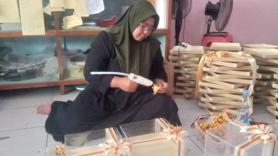 UMKM Hampers Box Jombang Meroket, Produk Zafirah Gift Box Tembus Pasar Internasional