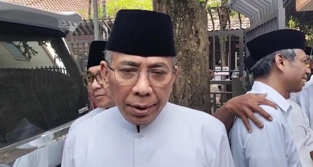 Ketua Umum PBNU, KH Yahya Silaturahmi ke Tebuireng, Jombang, Tegaskan Kesediaan Ikuti Petunjuk Para Kiai