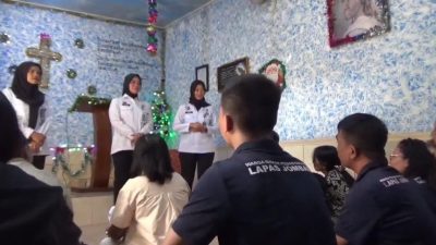 Perayaan Natal di Lapas Jombang Penuh Haru, Warga Binaan Rayakan Ibadah di Balik Jeruji