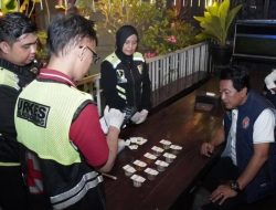 Satreskoba Polres Jombang Gelar Razia Tempat Hiburan Malam, Pengunjung Dites Urine